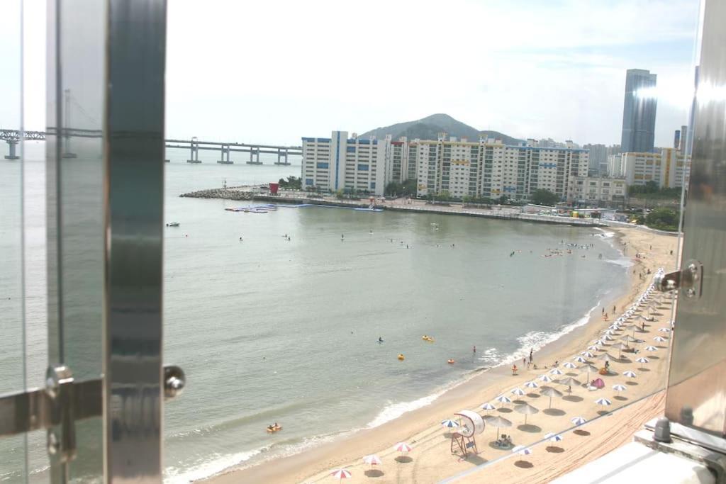 Gwangan-Ri Grand Terrace Ocean View Appartamento Busan Esterno foto