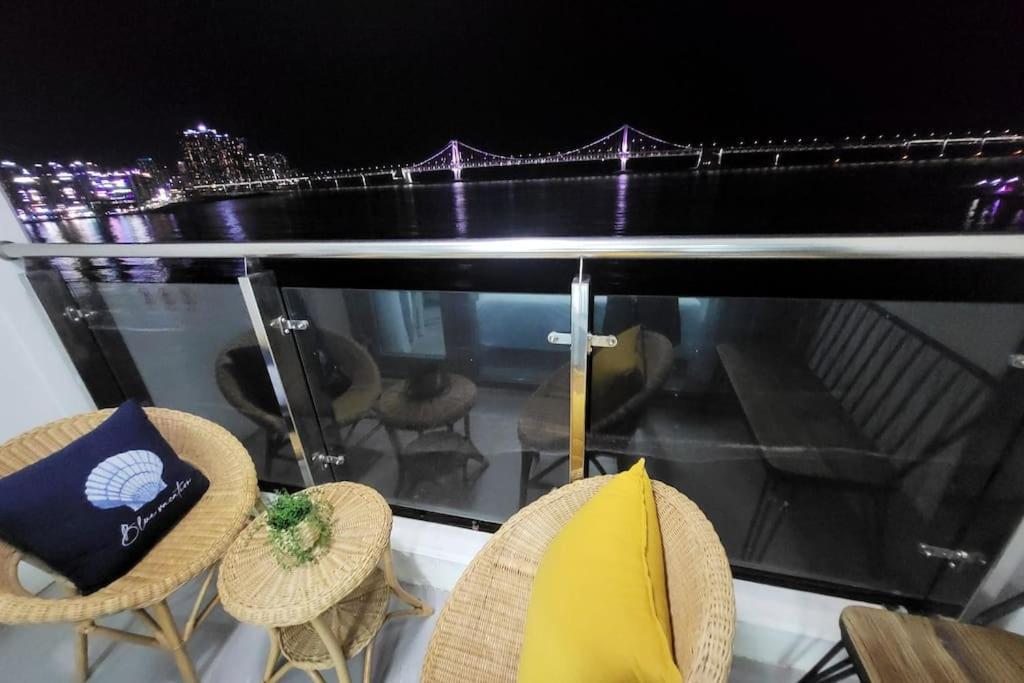 Gwangan-Ri Grand Terrace Ocean View Appartamento Busan Esterno foto
